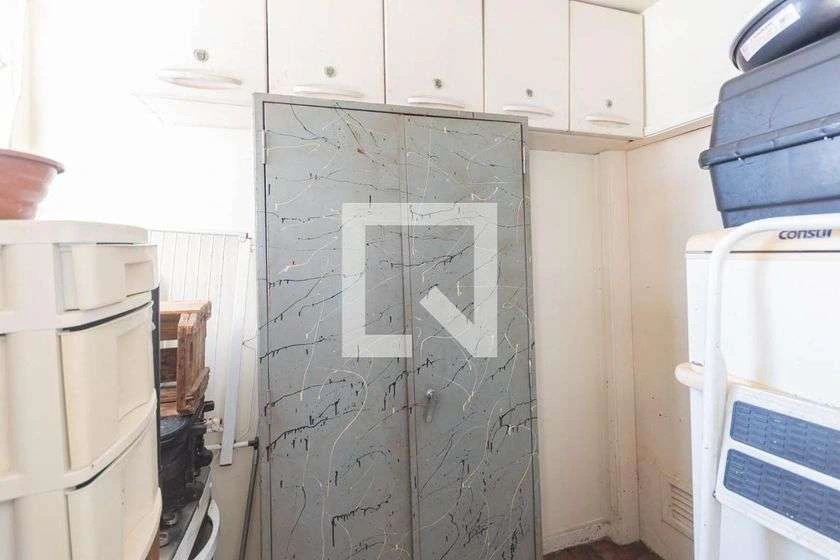 Furnished 2-bedroom apartment with 60 m² and parking — photo 11