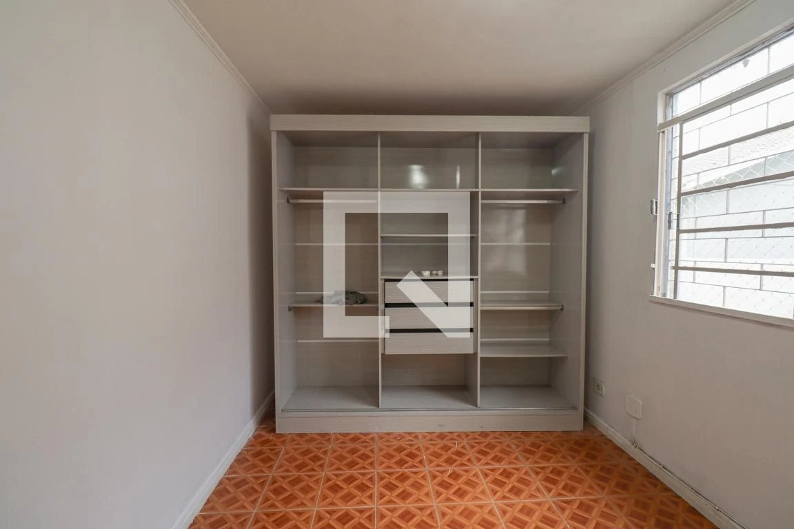 2-bedroom apartment with a washing machine in Curitiba — photo 3