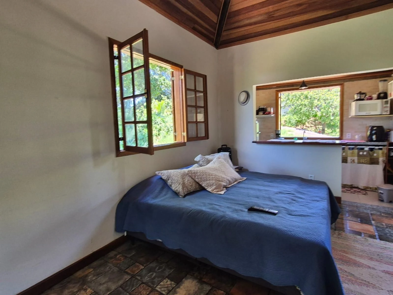 Furnished house, 2100 m², with a grill on the balcony — photo 24