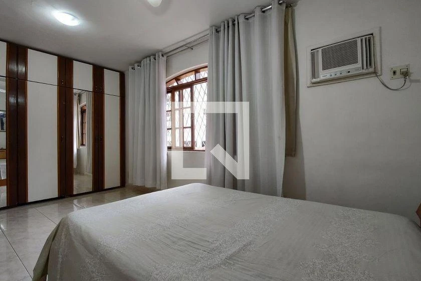 House with 6 bedrooms and shared pool — photo 47