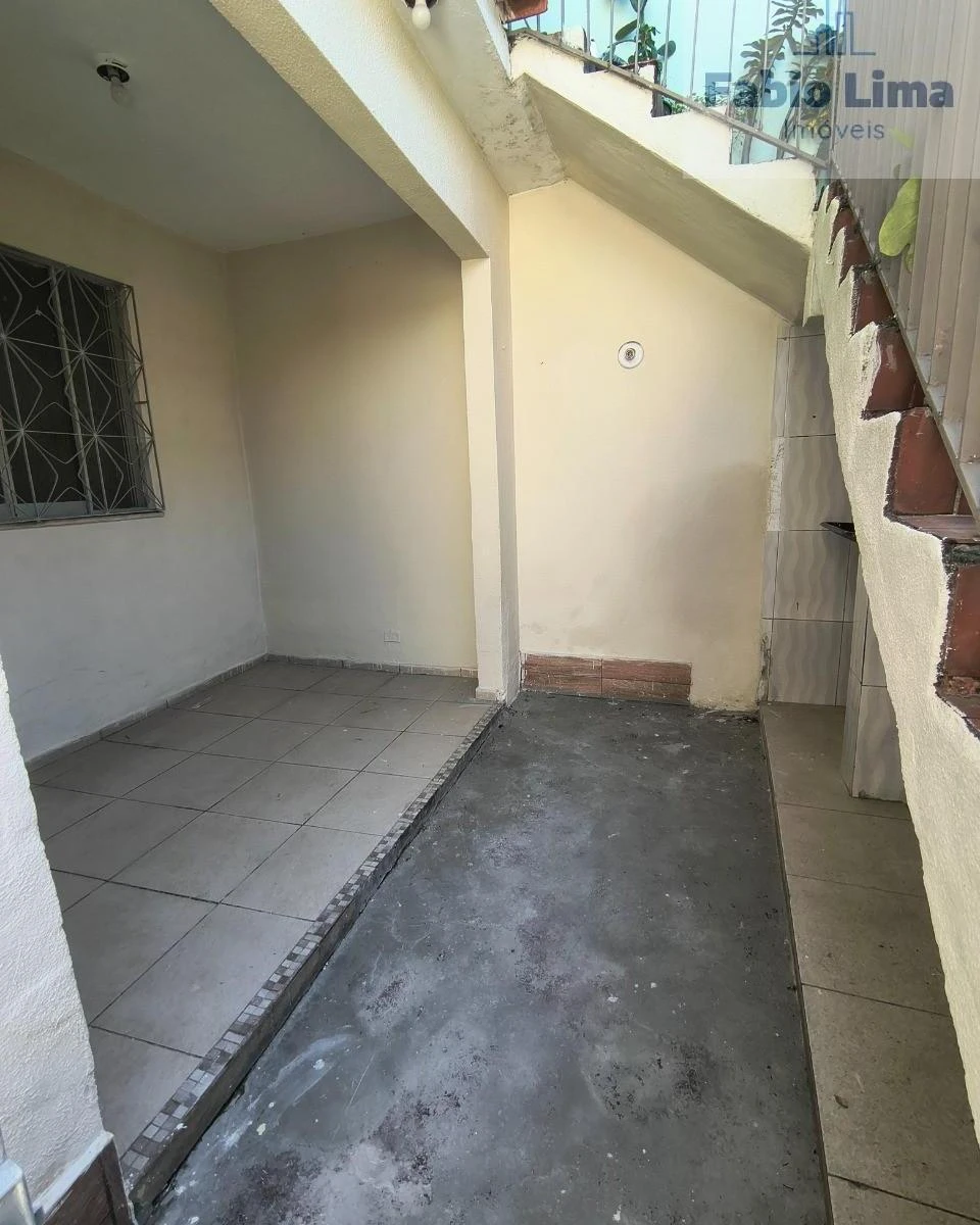 Casa de 65 m² con 3 dormitorios, balcón y sin parking — photo 3