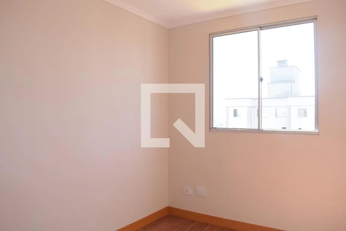 2-bedroom apartment in a building with a gym — photo 14