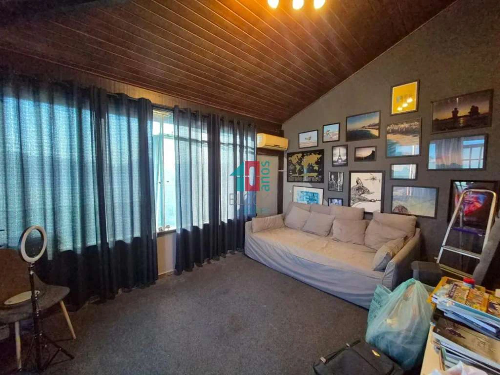 Furnished apartment, 470 m², with floor-to-ceiling windows — photo 16