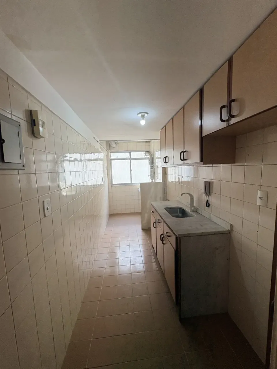 Unfurnished apartment with 2 bedrooms and 1 parking spot — photo 4