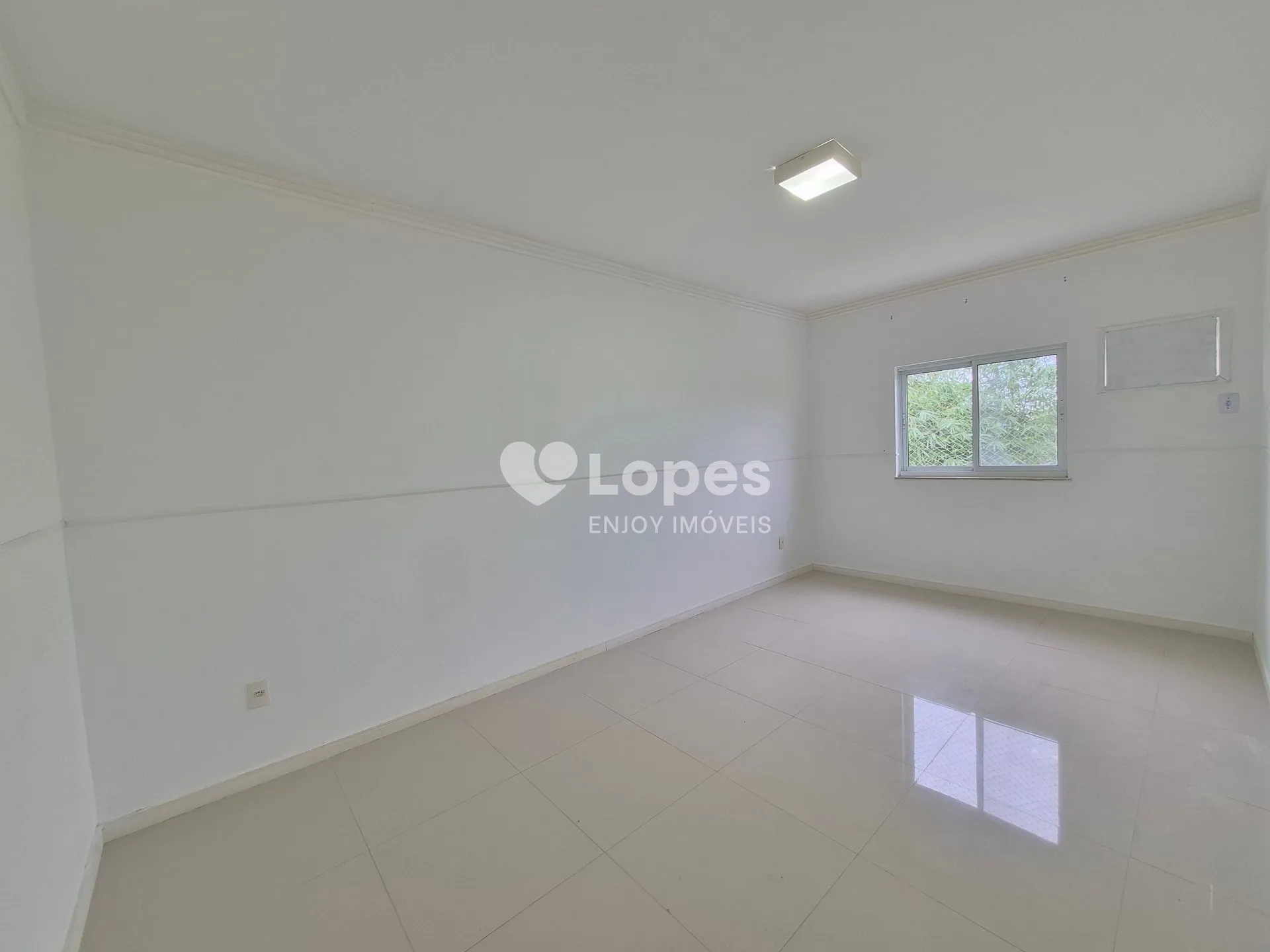 Будинок 247 м² з балконом із грилем та власним барбекю — photo 26