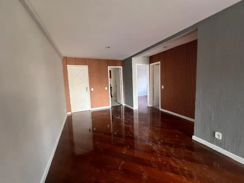 Apartamento com 3 dormitórios e sacada com 2 vagas — photo 14