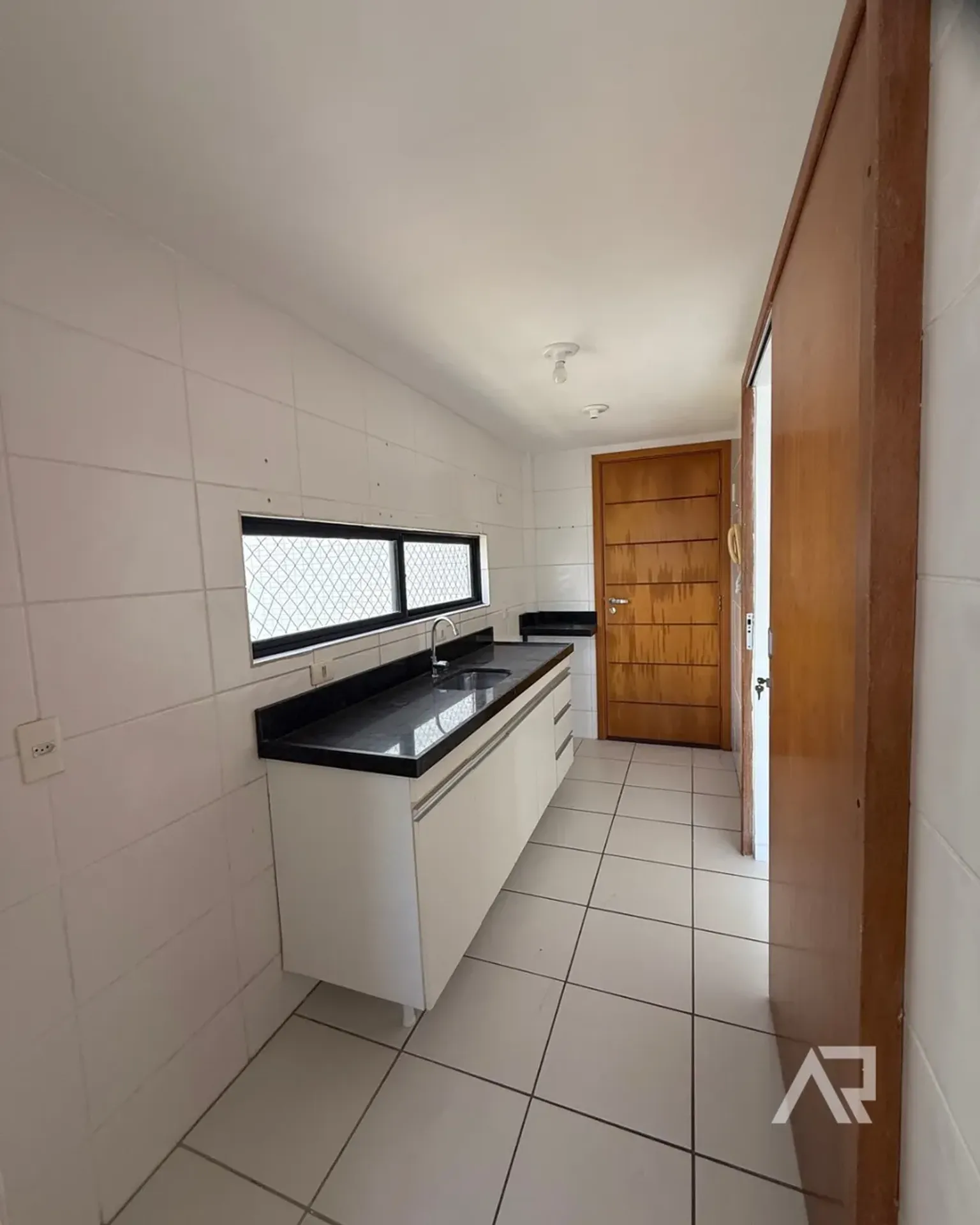2-bedroom apartment in a building with a sauna — photo 2