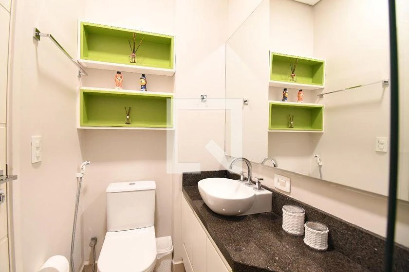 Furnished apartment, 185 m², with a bathtub — photo 40