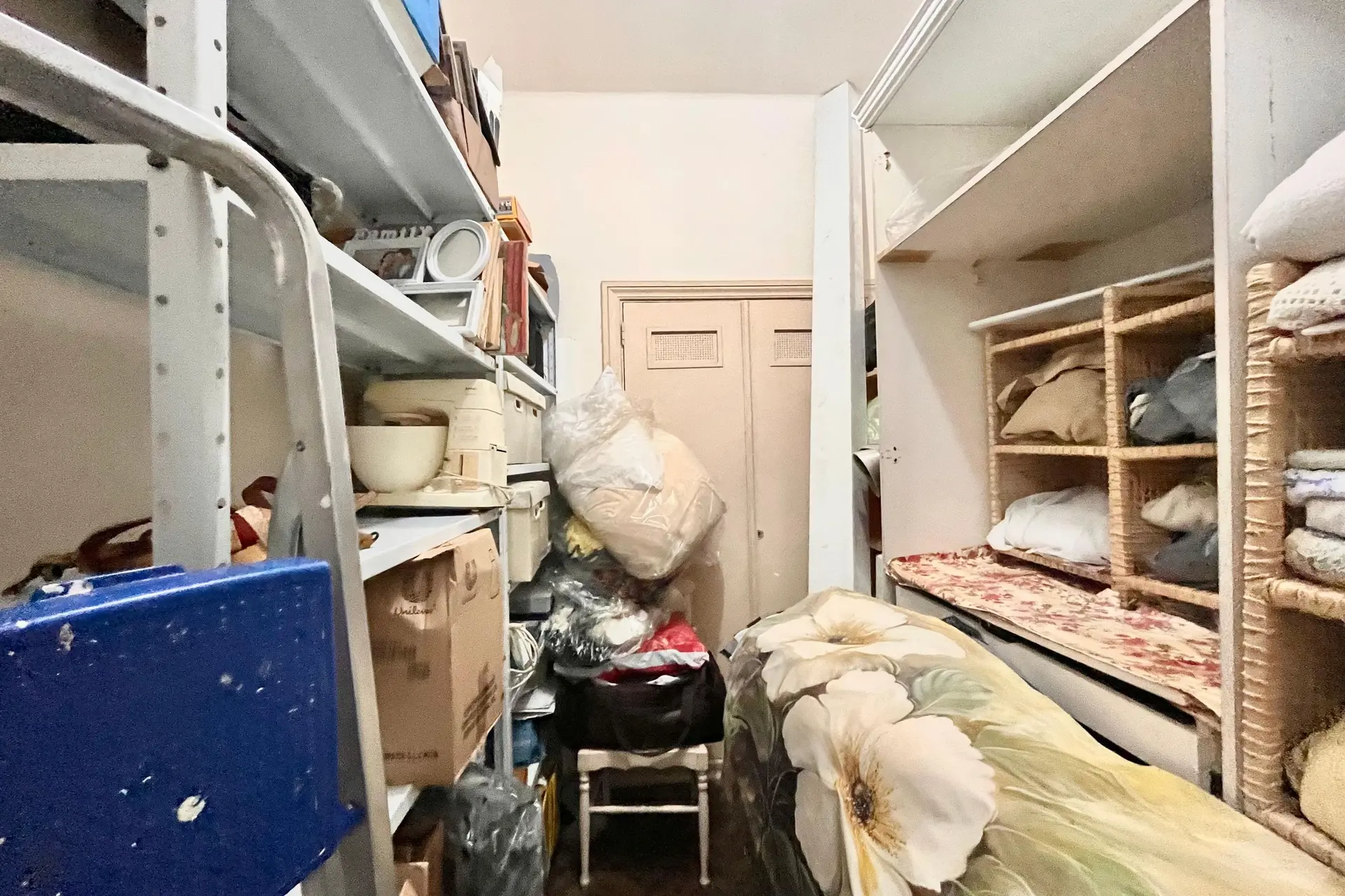 Furnished apartment, 140 m², with a washing machine — photo 31