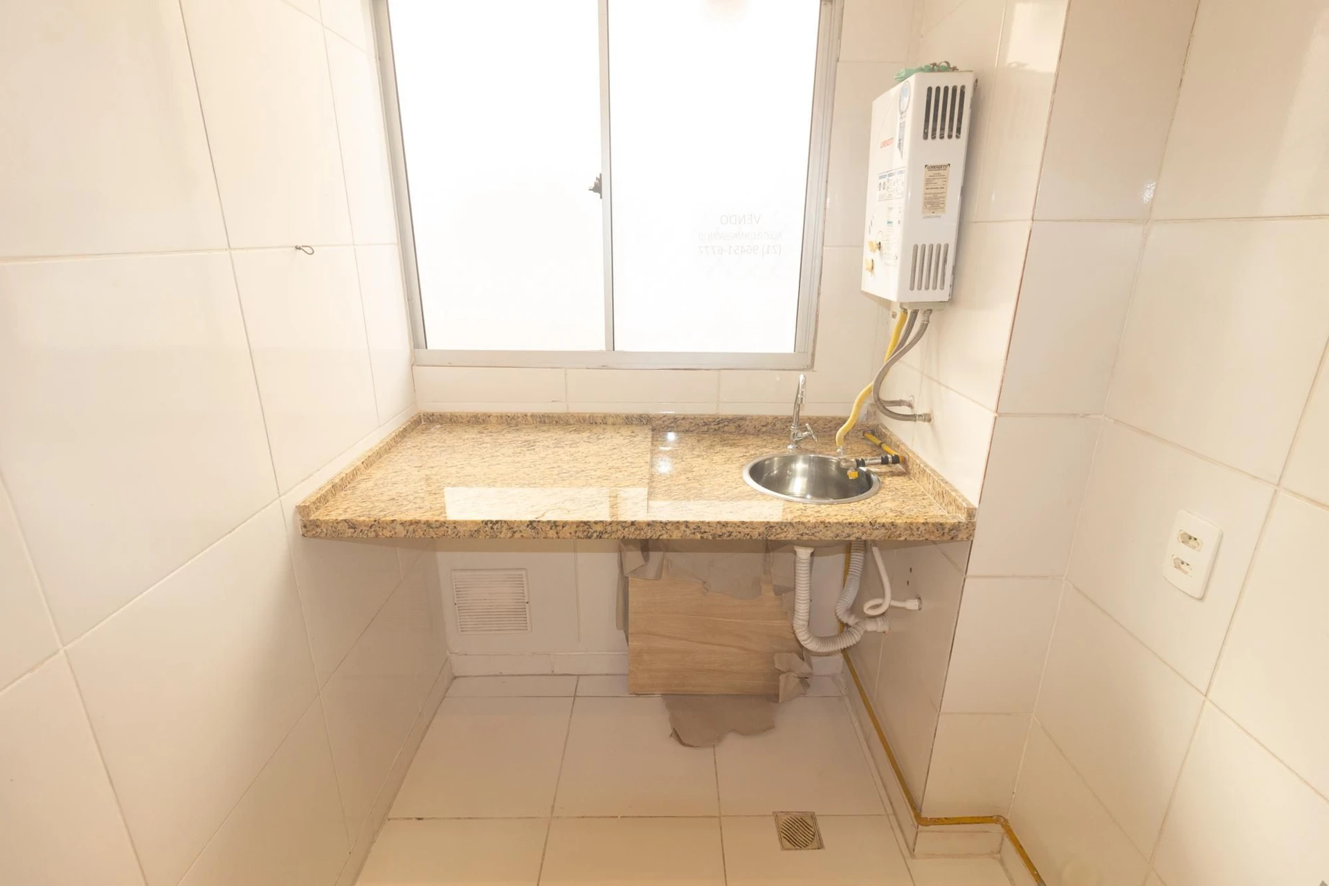 Unfurnished 2-bedroom apartment with 1 parking space — photo 31