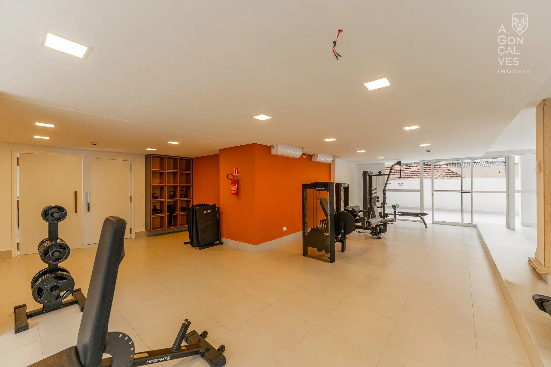Studio mobiliado de 28 m², 1 quarto e varanda de vidro — photo 21