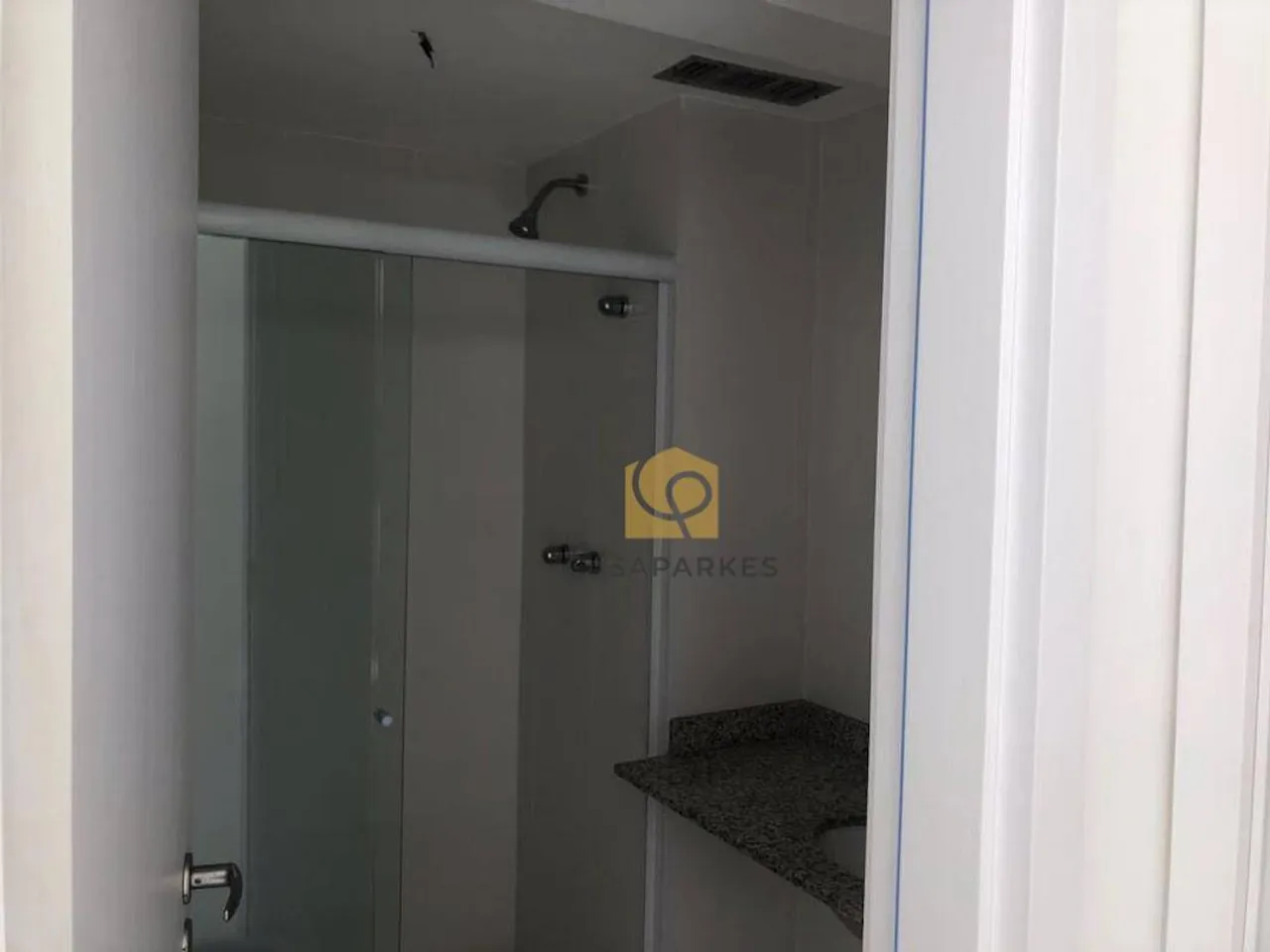 Unfurnished apartment with 3 bedrooms and balcony grill — photo 19