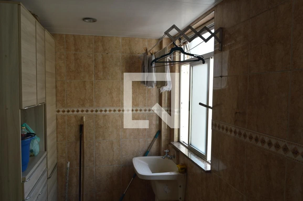 2-bedroom apartment with a mountain view in Rio de Janeiro — photo 17