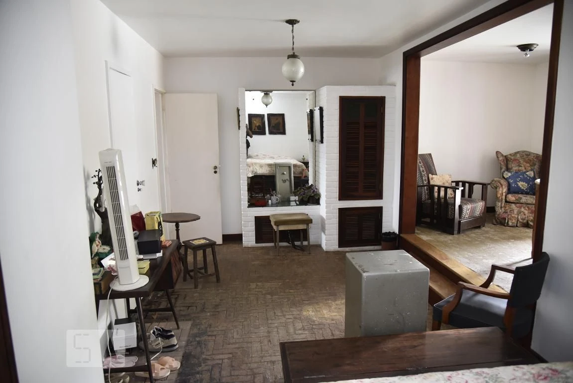 Casa com 4 quartos e 6 banheiros, com cozinha independente — photo 57