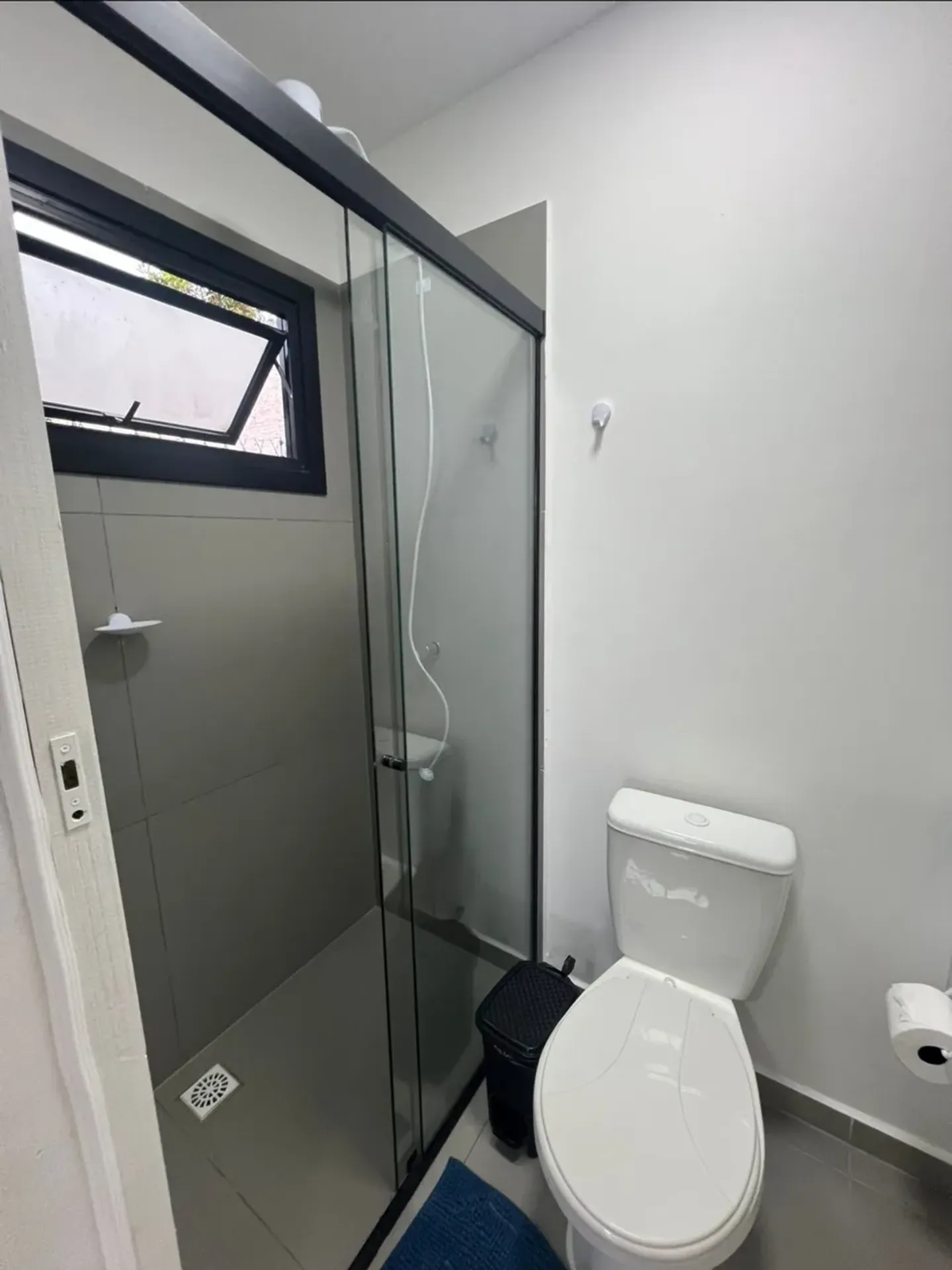 Меблированная квартира с 1 спальней и собственным садом — photo 11