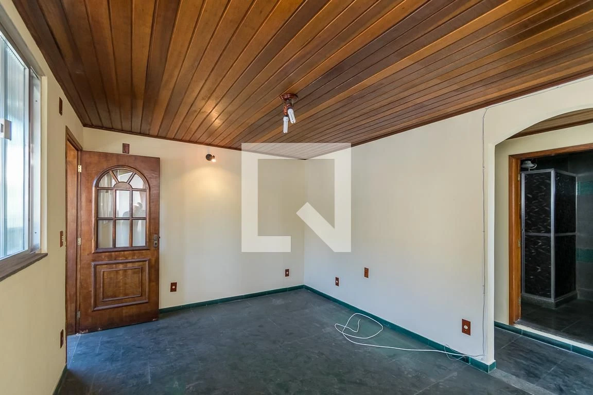 House for rent with 2 bedrooms and a balcony — photo 10