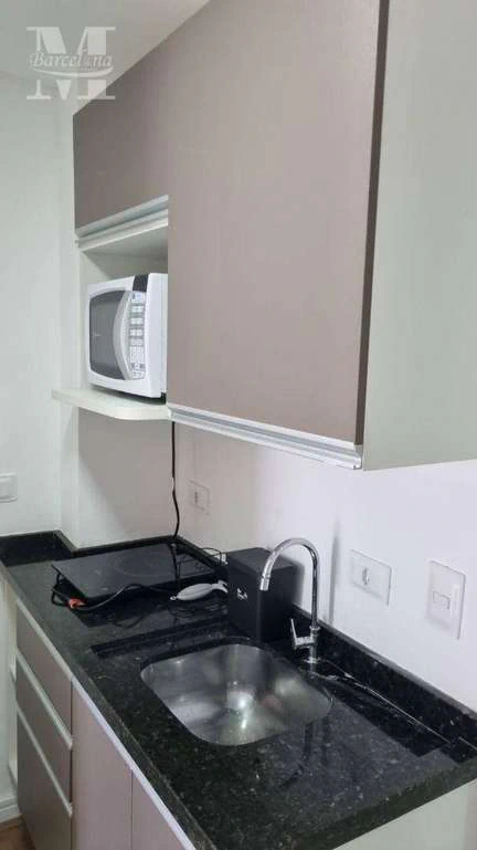 Furnished 38 m² studio with 1 bedroom and balcony — photo 2