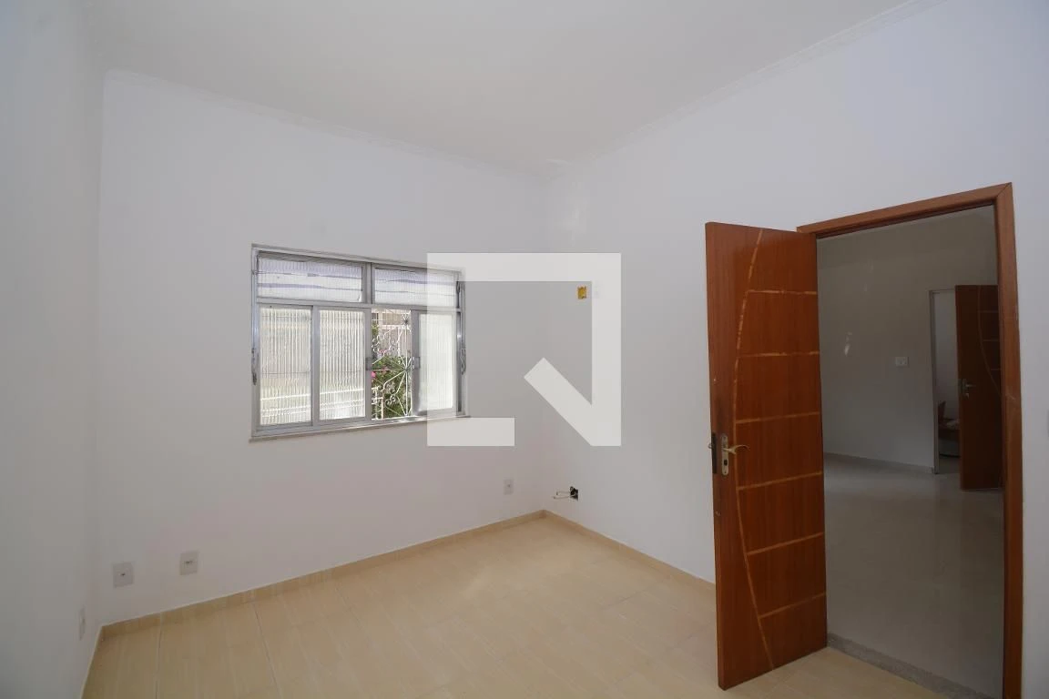 Casa sem mobília com 2 quartos, 1 banheiro e vaga — photo 30