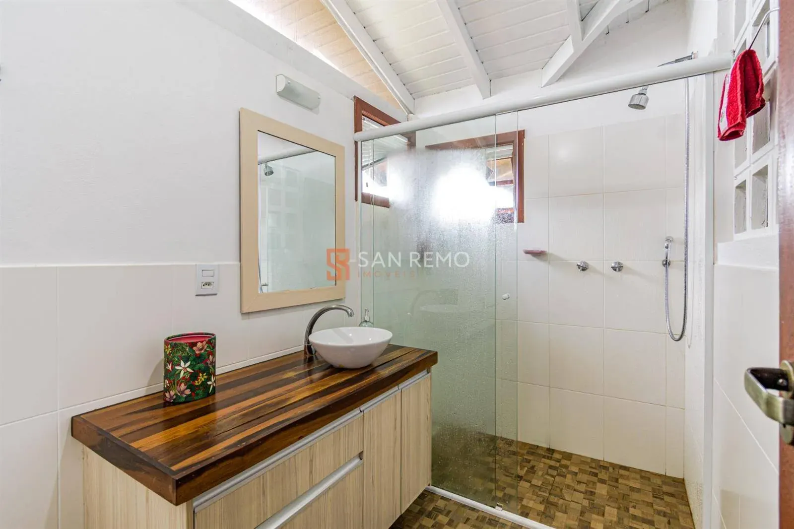 Casa mobiliada com 4 suítes e varanda privativa — photo 31
