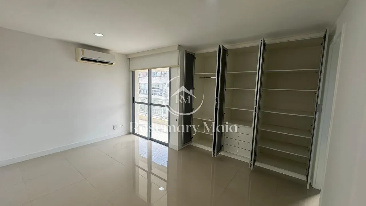 3-bedroom apartment in a building with a sauna — photo 4