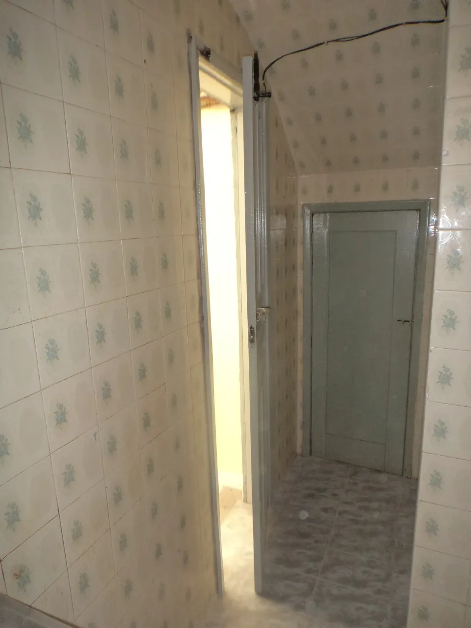 Unfurnished 2-bedroom apartment with 1 parking spot — photo 12
