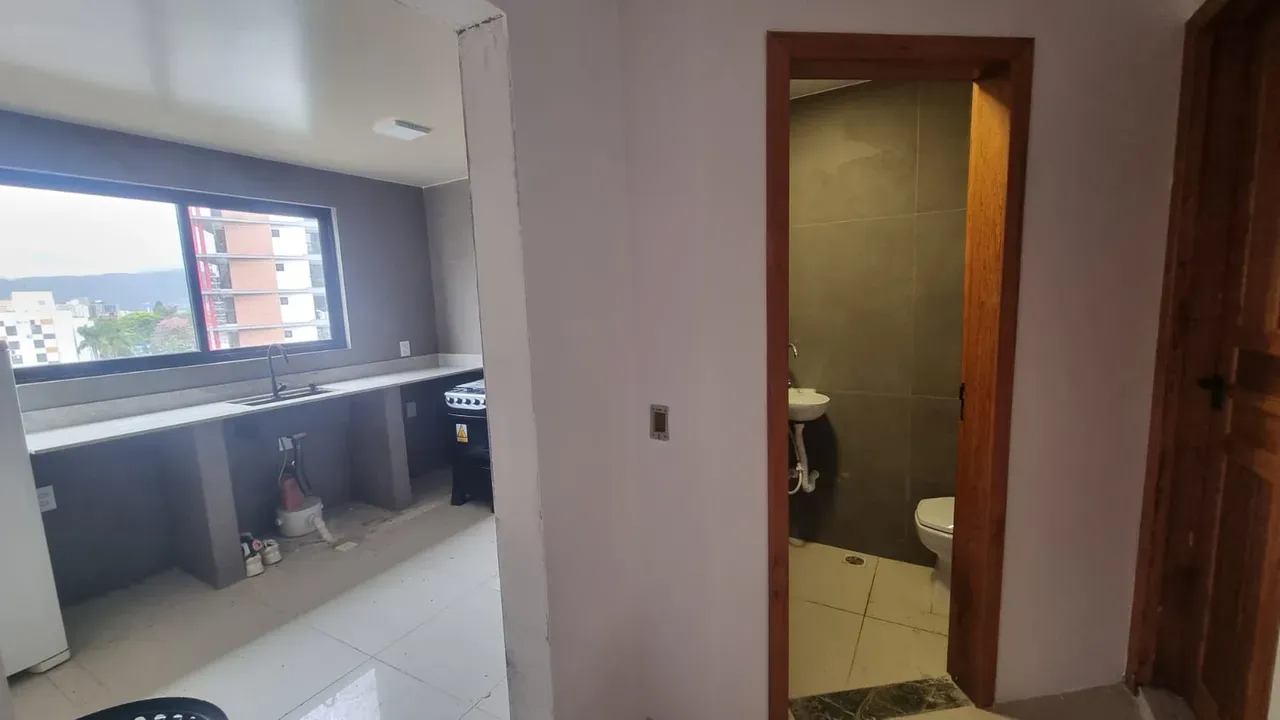 Apartamento de 1 quarto com máquina de lavar, Trindade Sul — photo 10