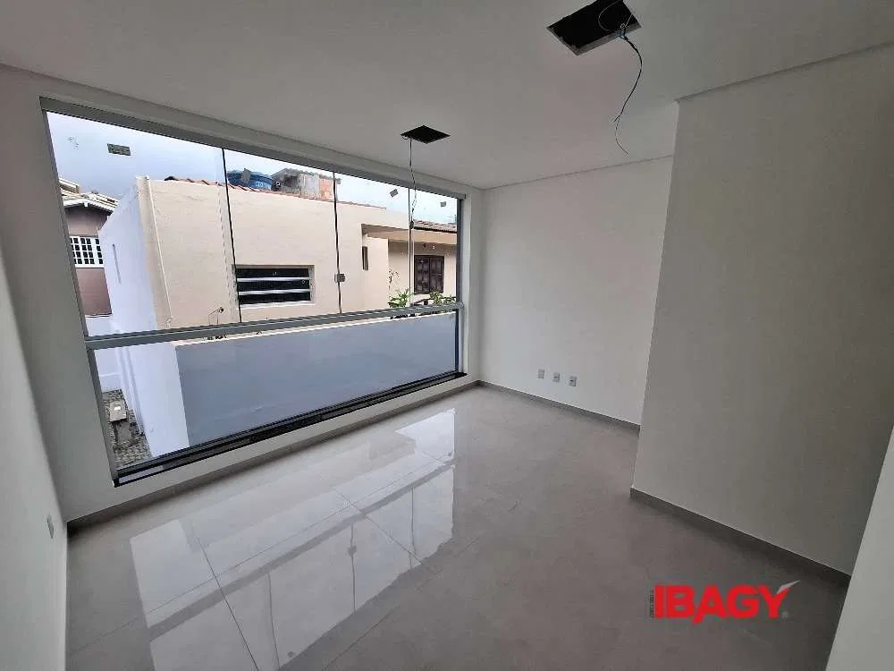 Apartment, 74 m², with a private BBQ — photo 13