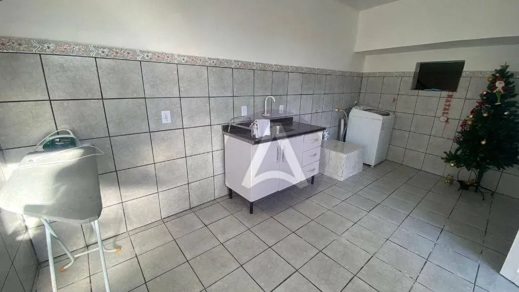 Casa amueblada con 4 dormitorios y zona BBQ compartida — photo 16