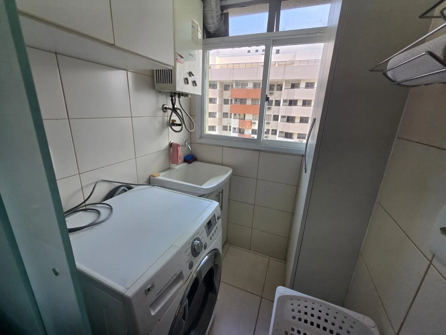 Мебльована квартира 65 м² з 2 спальнями і 1 паркомісцем — photo 19