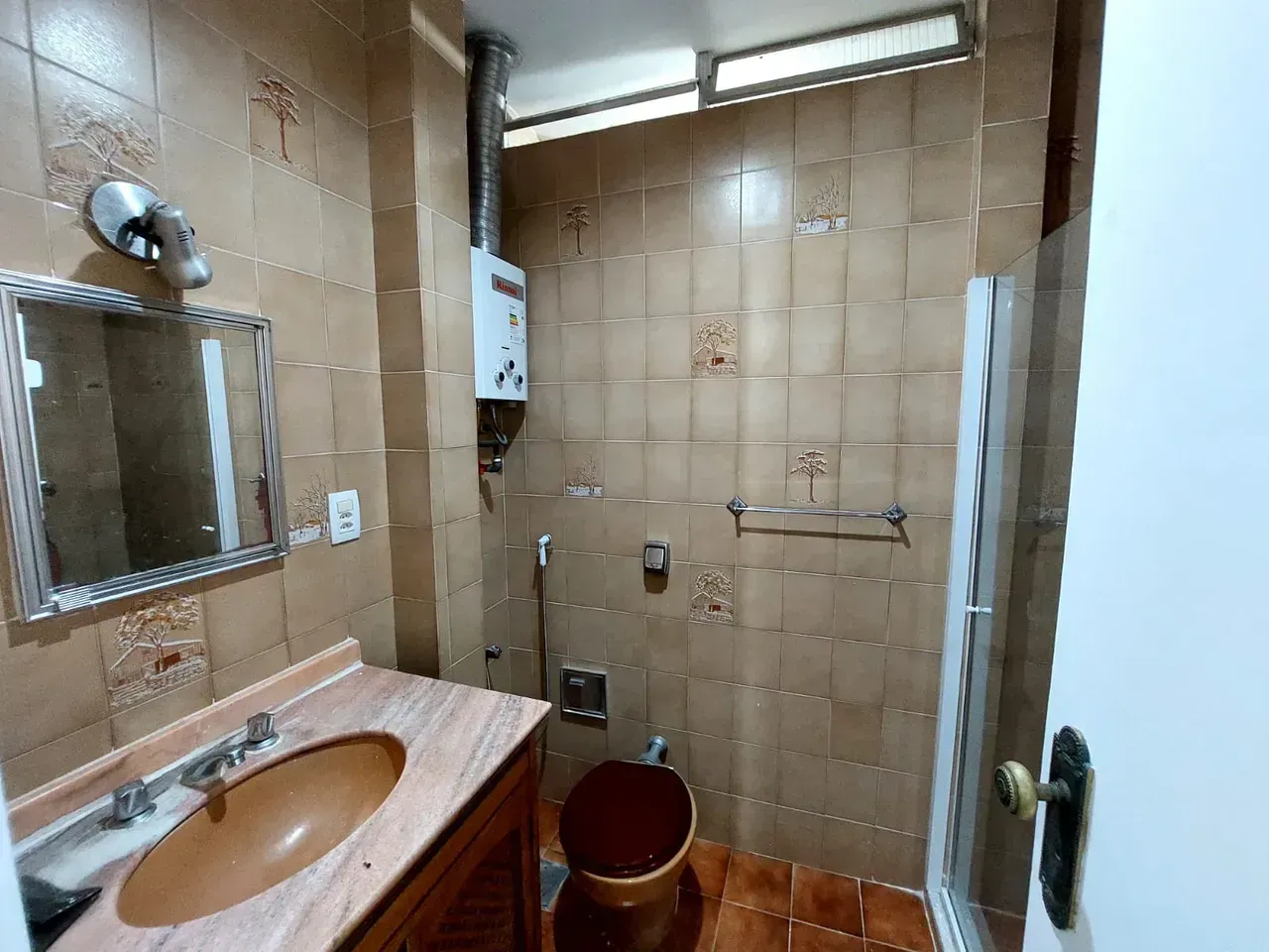 86 m² apartment with 3 bedrooms and a gas stove — photo 8