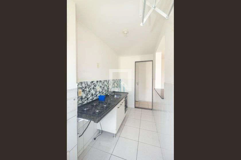 50 m² 2-bedroom apartment with balcony and parking — photo 18