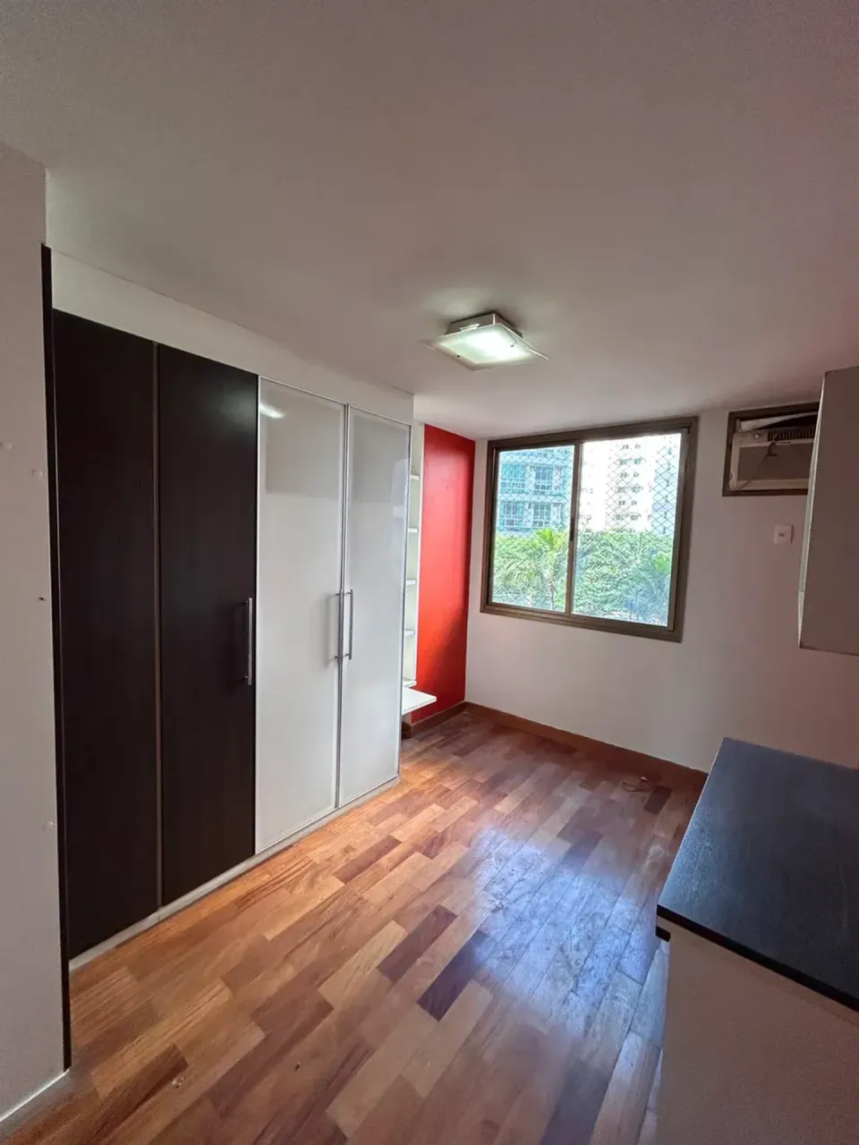 4-bedroom apartment with BBQ area in the building — photo 5