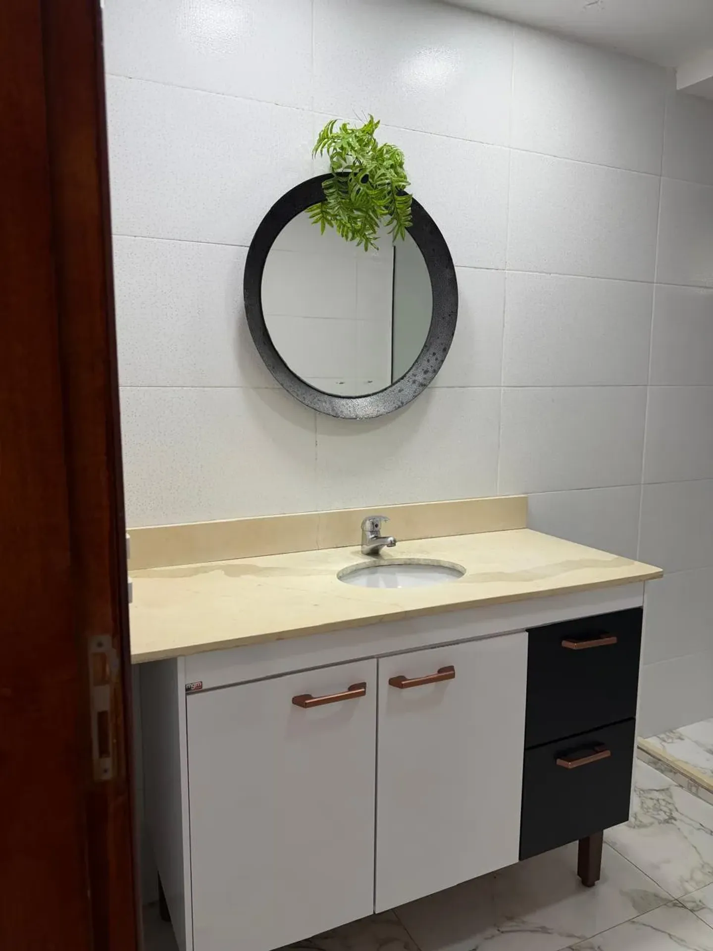Furnished 50 m² house with 1 bedroom and private garden — photo 11