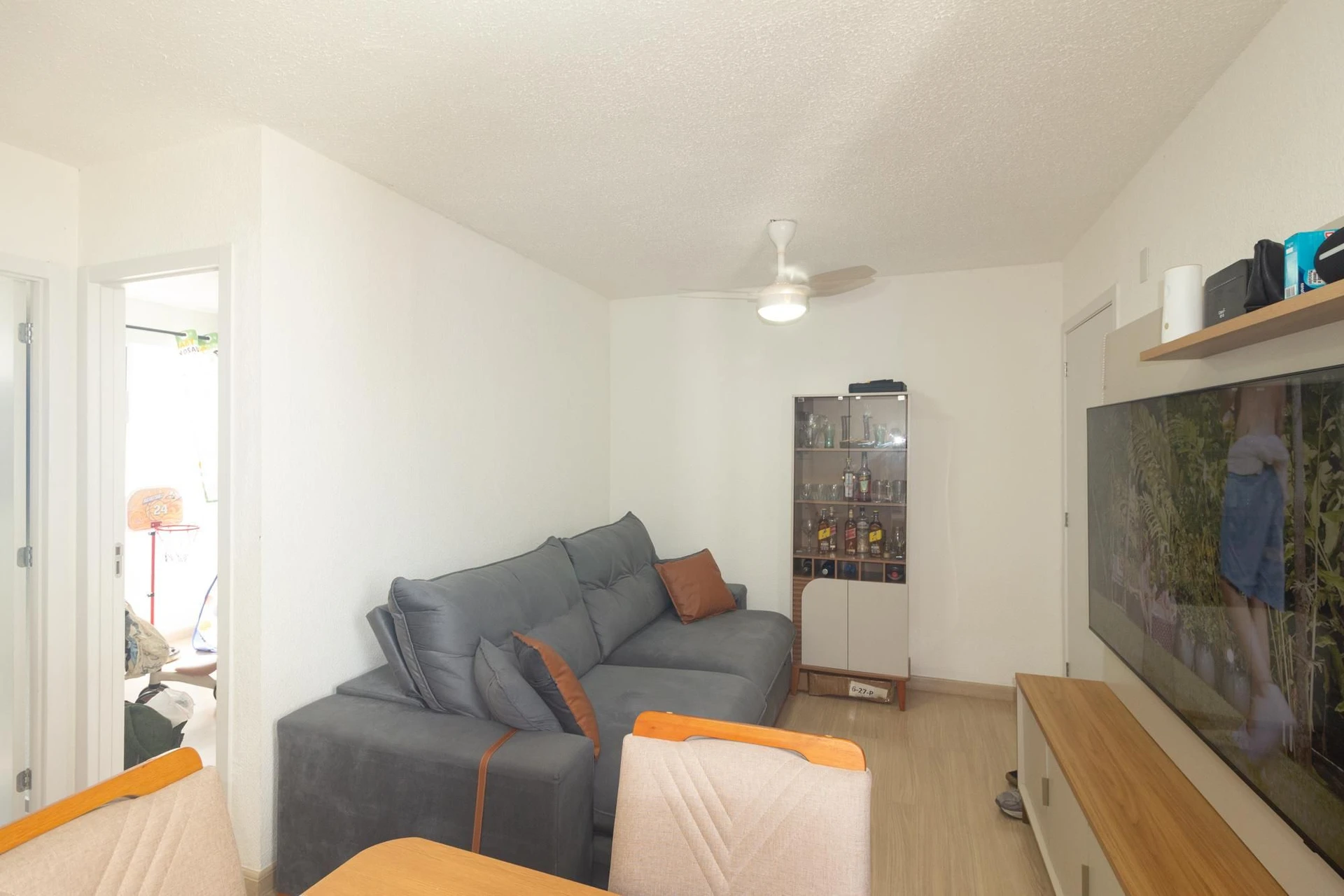 2-bedroom apartment with a washing machine — photo 37