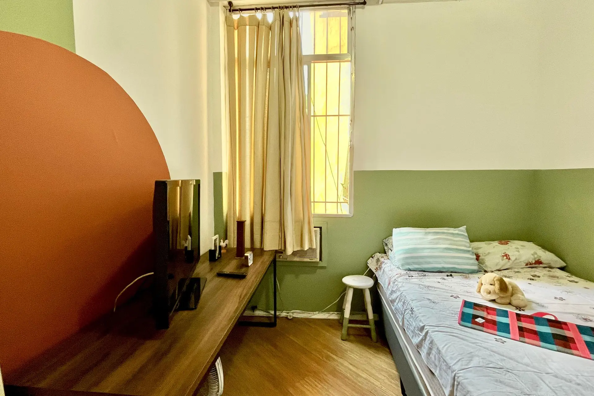 Furnished apartment, 55 m², with a home office — photo 3