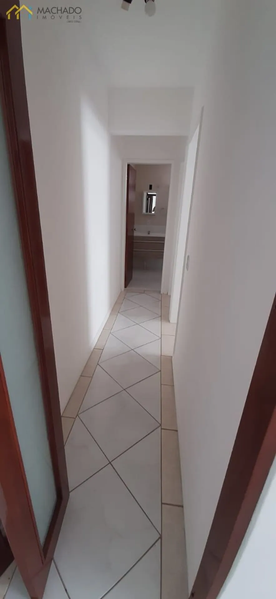 Apartamento de 2 dormitorios con 1 baño y plaza de parking — photo 11