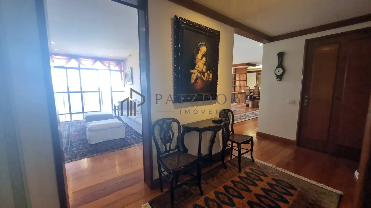 Apartamento 270 m² com 4 quartos e cozinha fechada — photo 23