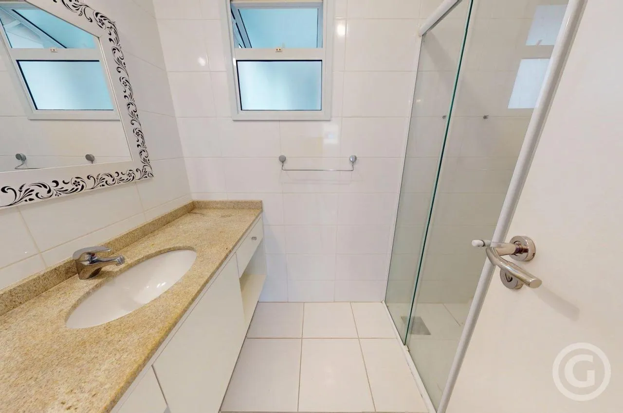 92 m² apartment with 3 bedrooms and 1 en-suite bath — photo 10