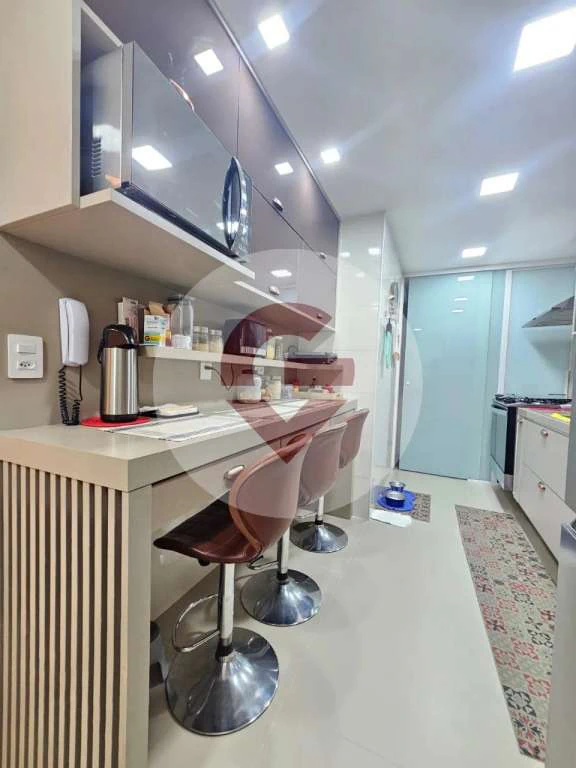 3-bedroom apartment with 158 m² and 2 parking spaces — photo 10