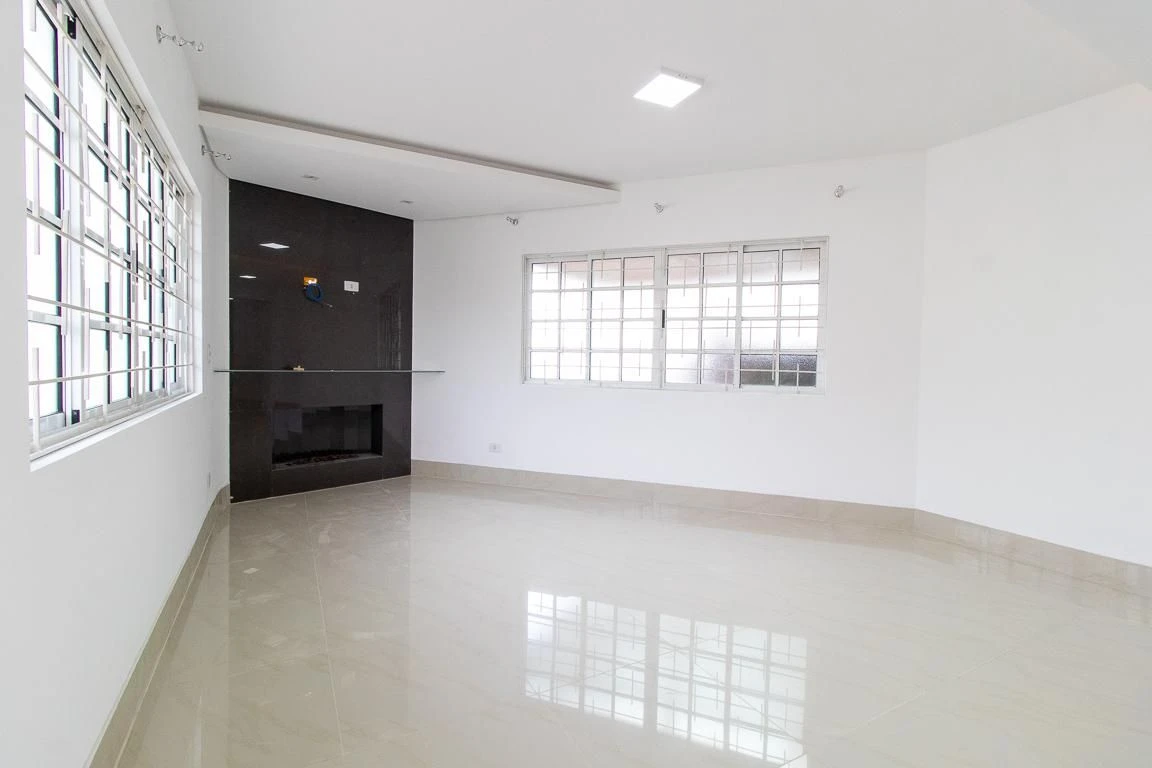 3-bedroom house with a jacuzzi — photo 23