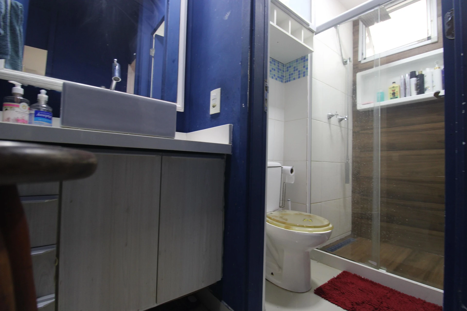 Furnished 2-bedroom apartment with a balcony — photo 27