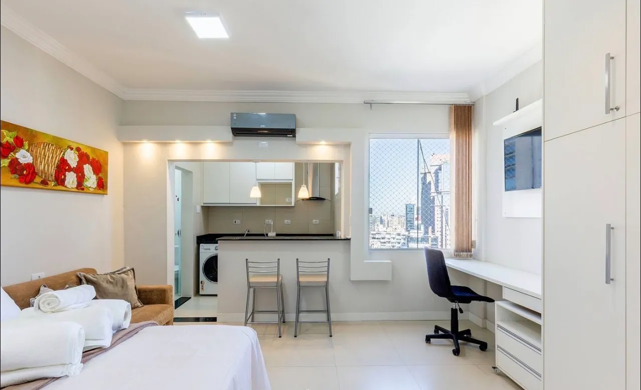 Furnished 1-bedroom apartment with a washing machine — photo 6