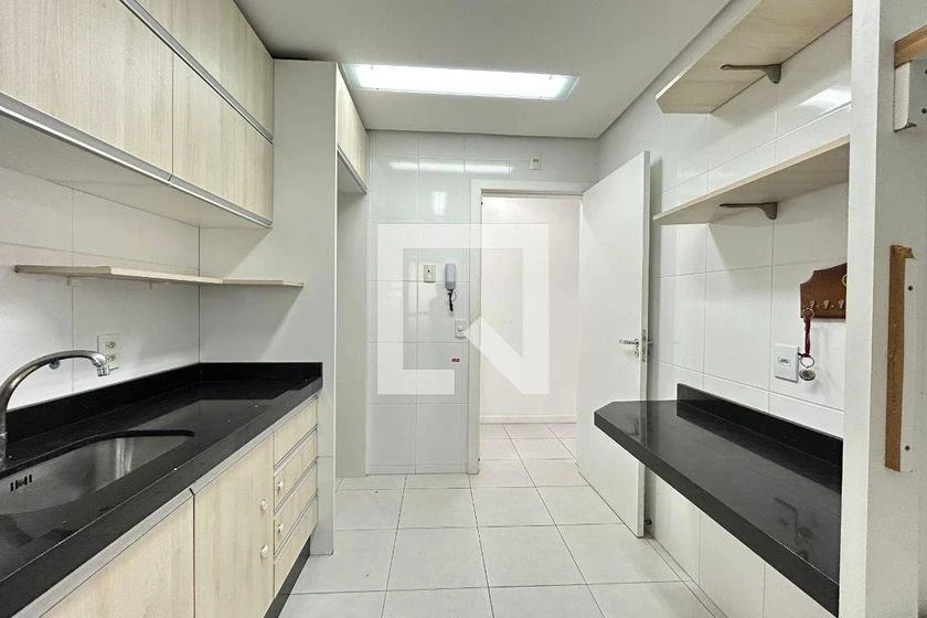 Apartment, 87 m², with a grill on the balcony — photo 2