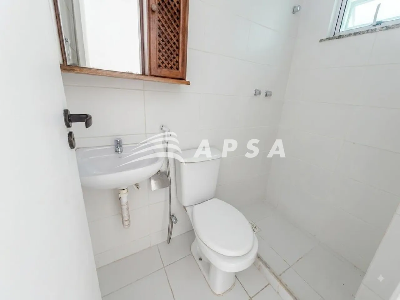 120 m² apartment with 2 bedrooms and 2 bathrooms — photo 18