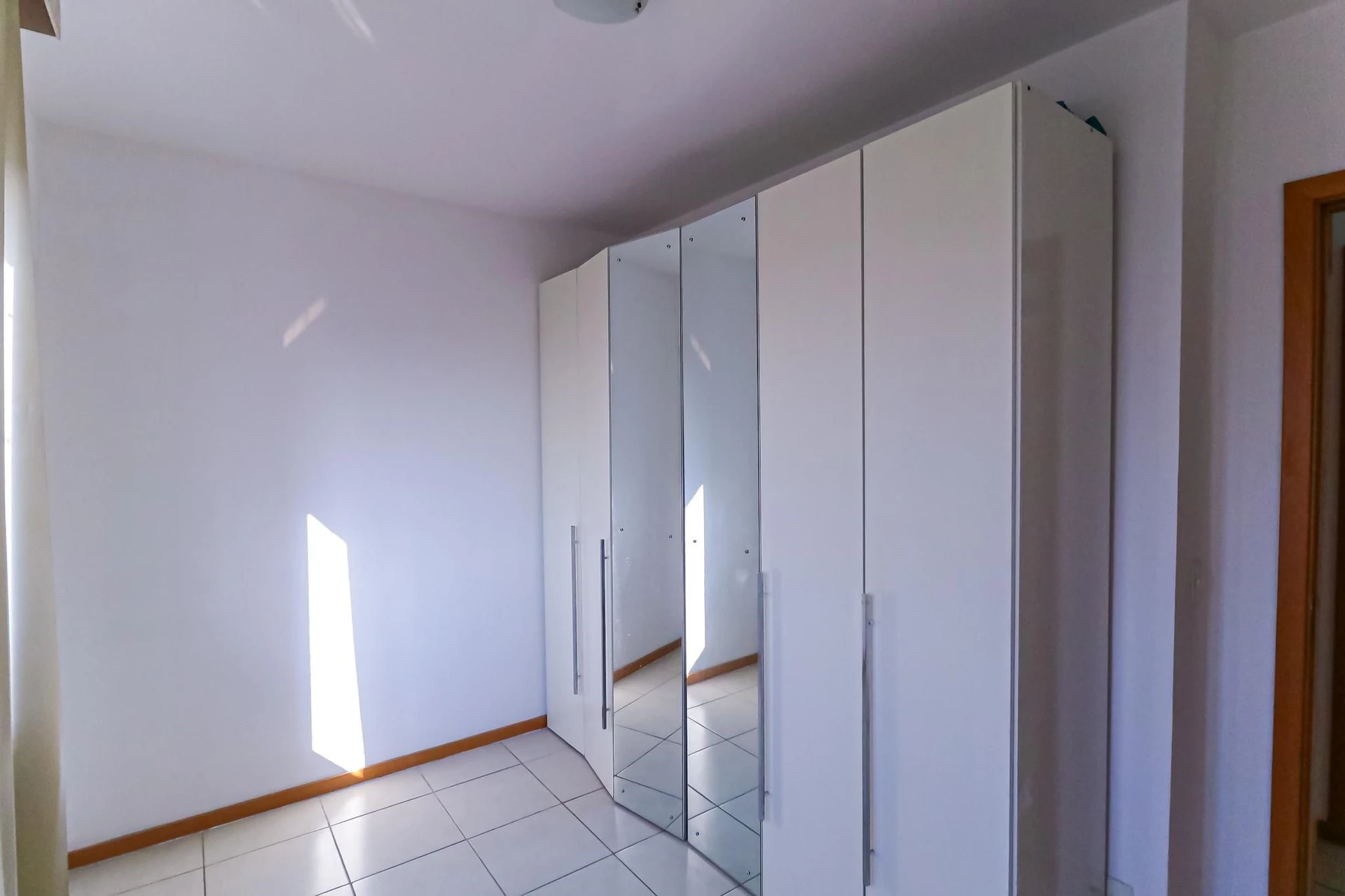 Apartment, 62 m², with a mountain view — photo 4