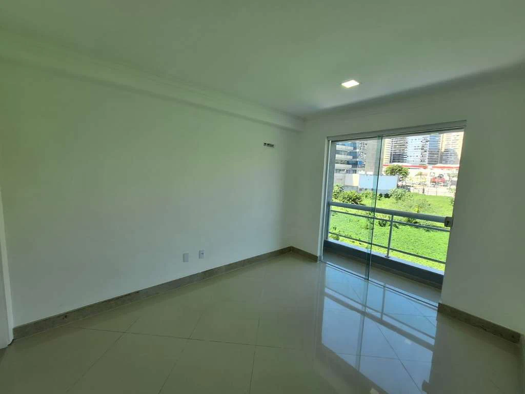 House with 4 ensuites and open-plan kitchen, 296 m² — photo 19