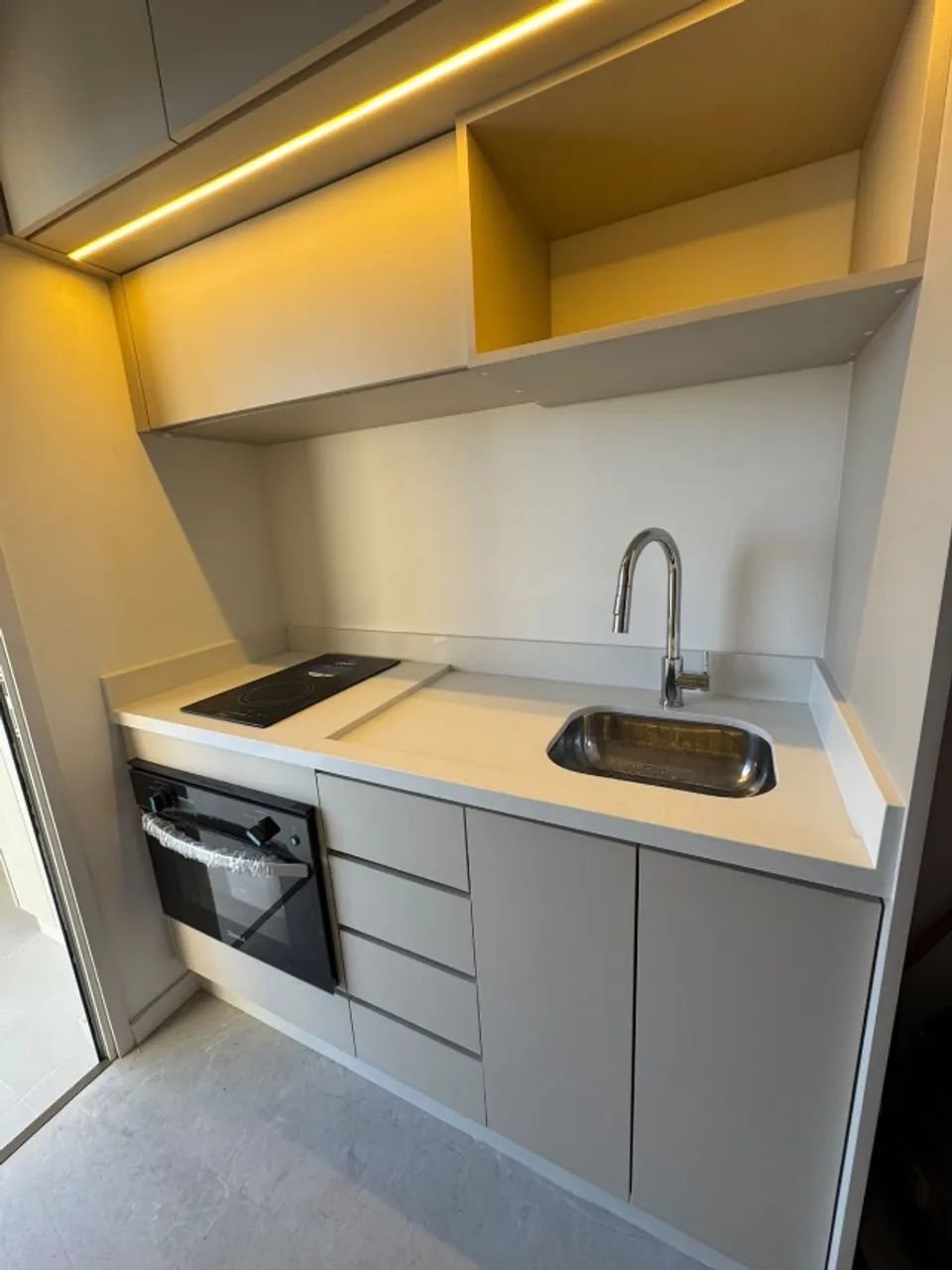 Studio, 30 m², with a home office