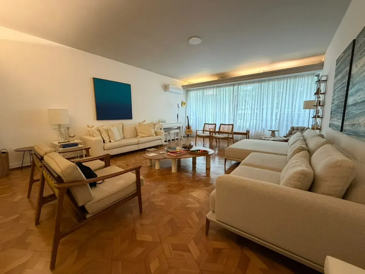 3-bedroom apartment with a home office in Rio de Janeiro
