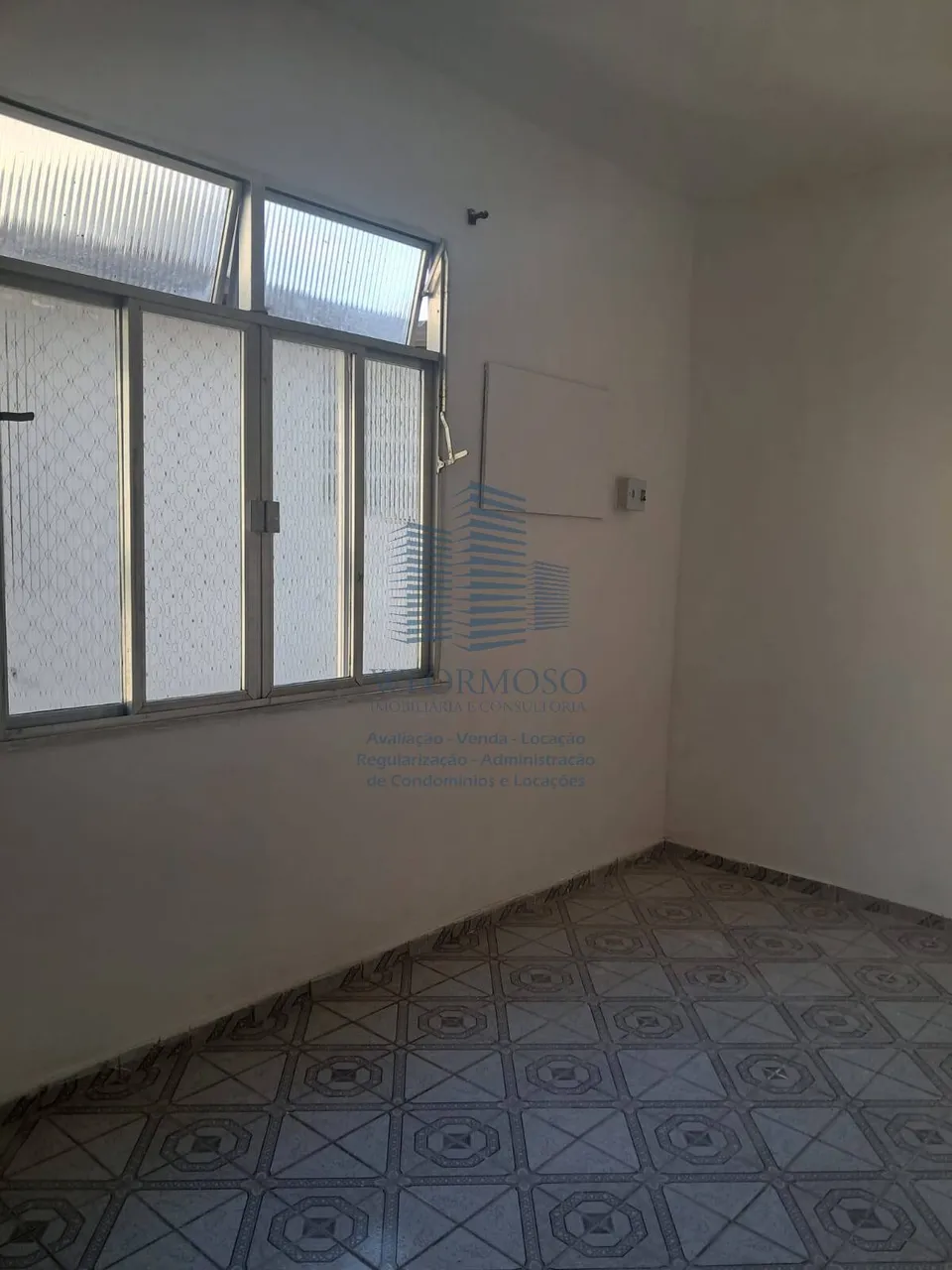 Unfurnished 1-bedroom apartment with balcony, 55 m² — photo 14
