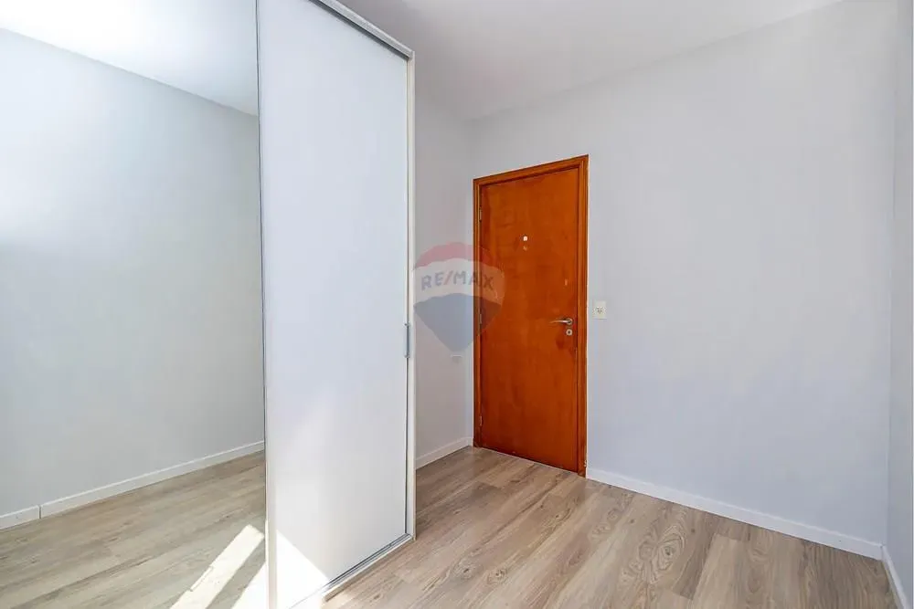 3-bedroom rental apartment with 96 m² and 1 parking — photo 24